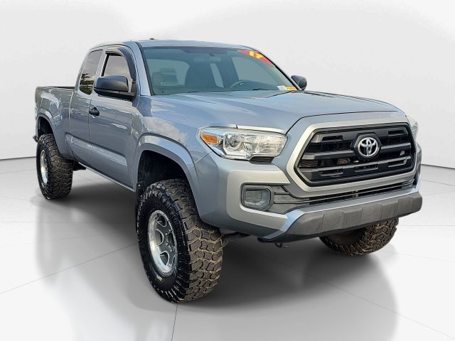 Used 2017 Toyota Tacoma SR AWD/4WD 360° Tour