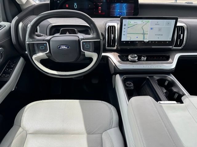 Certified 2025 Ford Expedition Platinum w/ Platinum Ultimate Package AWD/4WD image 15