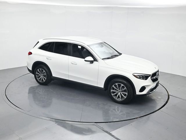 Used 2024 Mercedes-Benz GLC 300 image 38