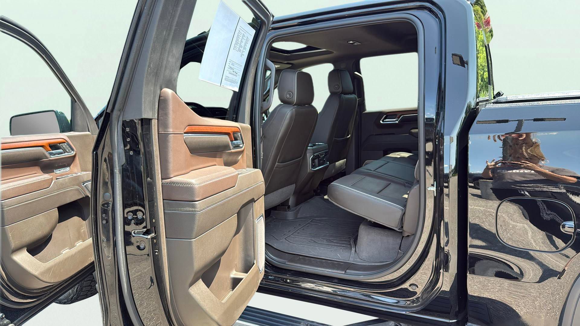 Used 2022 GMC Sierra 1500 Denali w/ Denali Reserve Package image 35