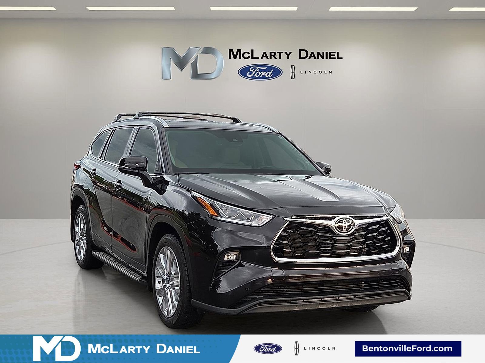 Used 2021 Toyota Highlander Limited