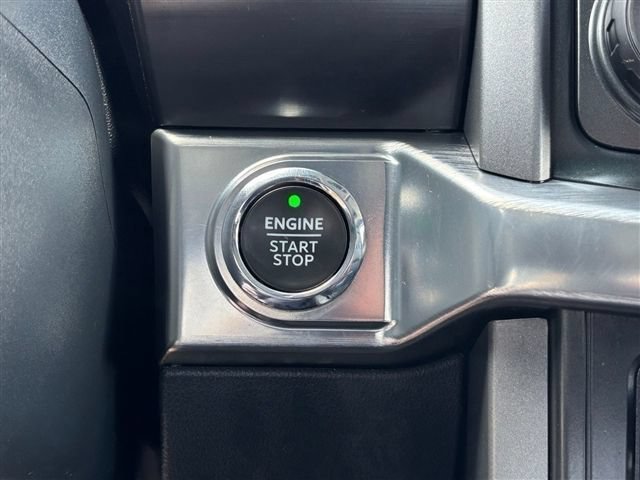 Certified 2022 Ford F150 Lariat AWD/4WD image 27