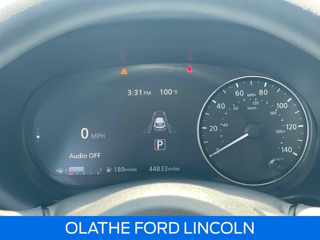 Used 2024 Nissan Kicks SV w/ Interior Electronics Package FWD image 18