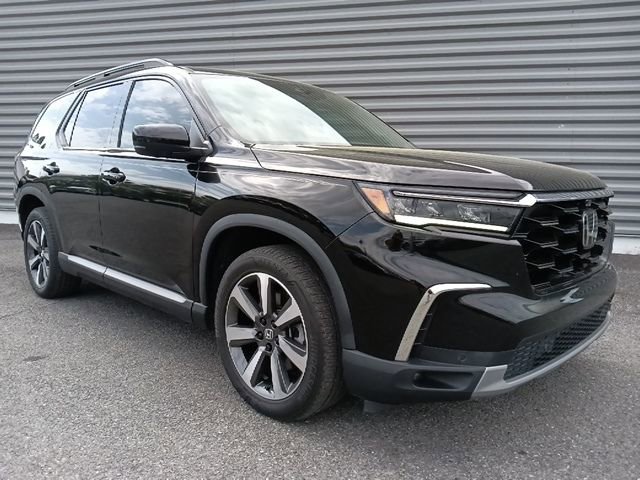 Used 2023 Honda Pilot Elite image 1