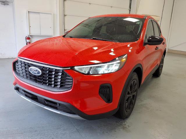 Certified 2024 Ford Escape Active w/ Cold Weather Package FWD image 7