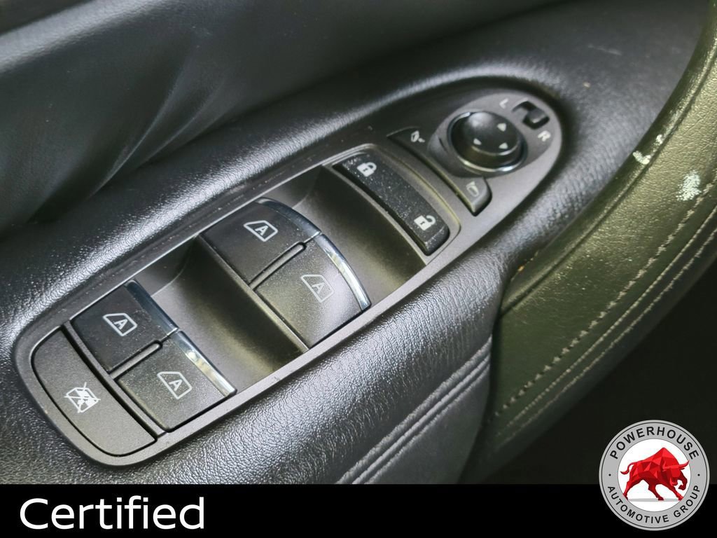 Used 2022 Nissan Armada SL w/ Captain's Chairs Package image 30