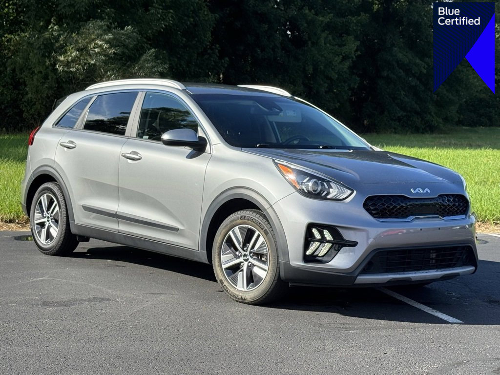Used 2022 Kia Niro LXS