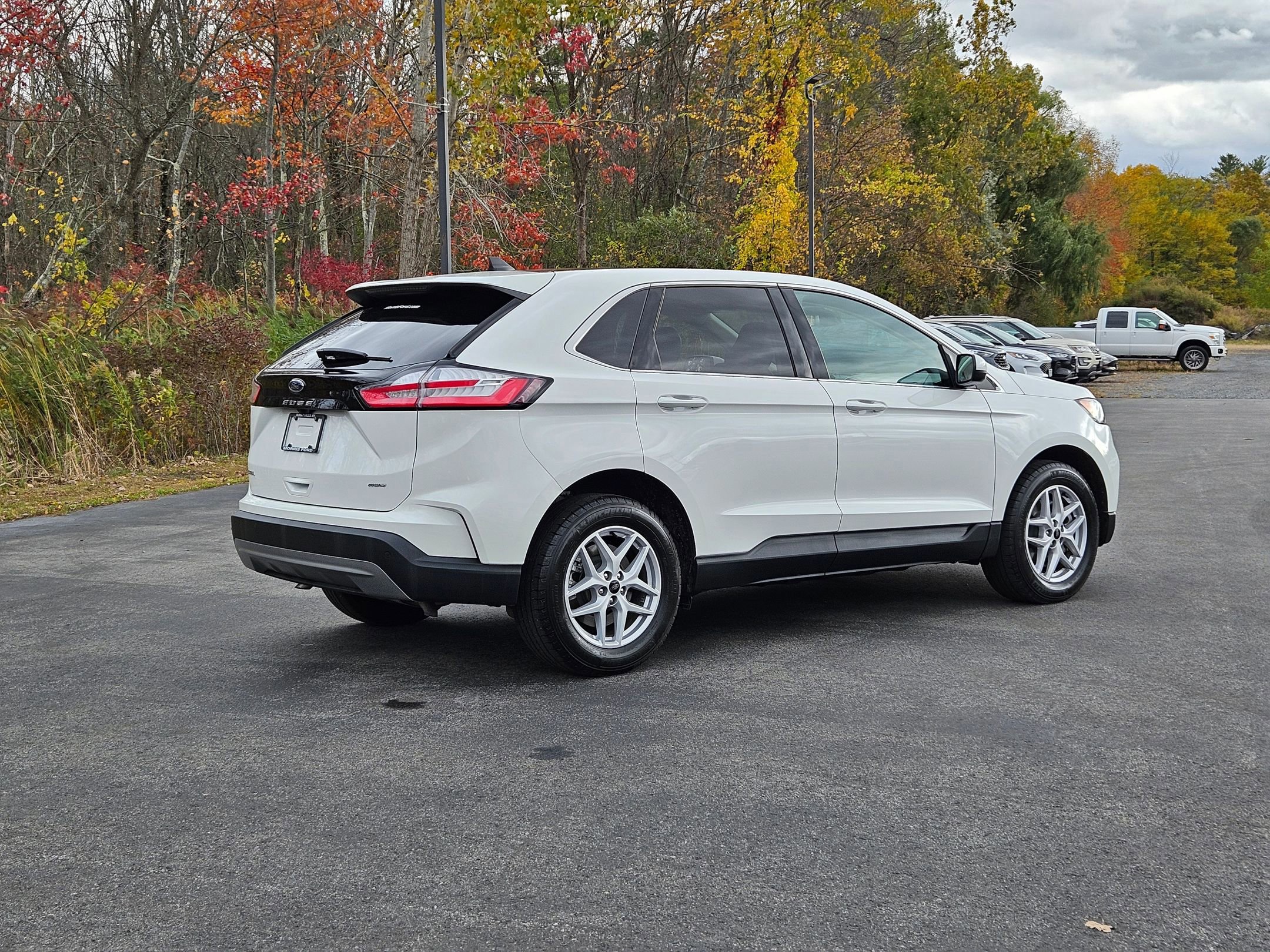 Certified 2023 Ford Edge SEL w/ Convenience Package image 3