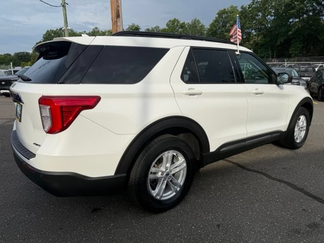 Certified 2022 Ford Explorer XLT w/ Equipment Group 202A AWD/4WD image 6
