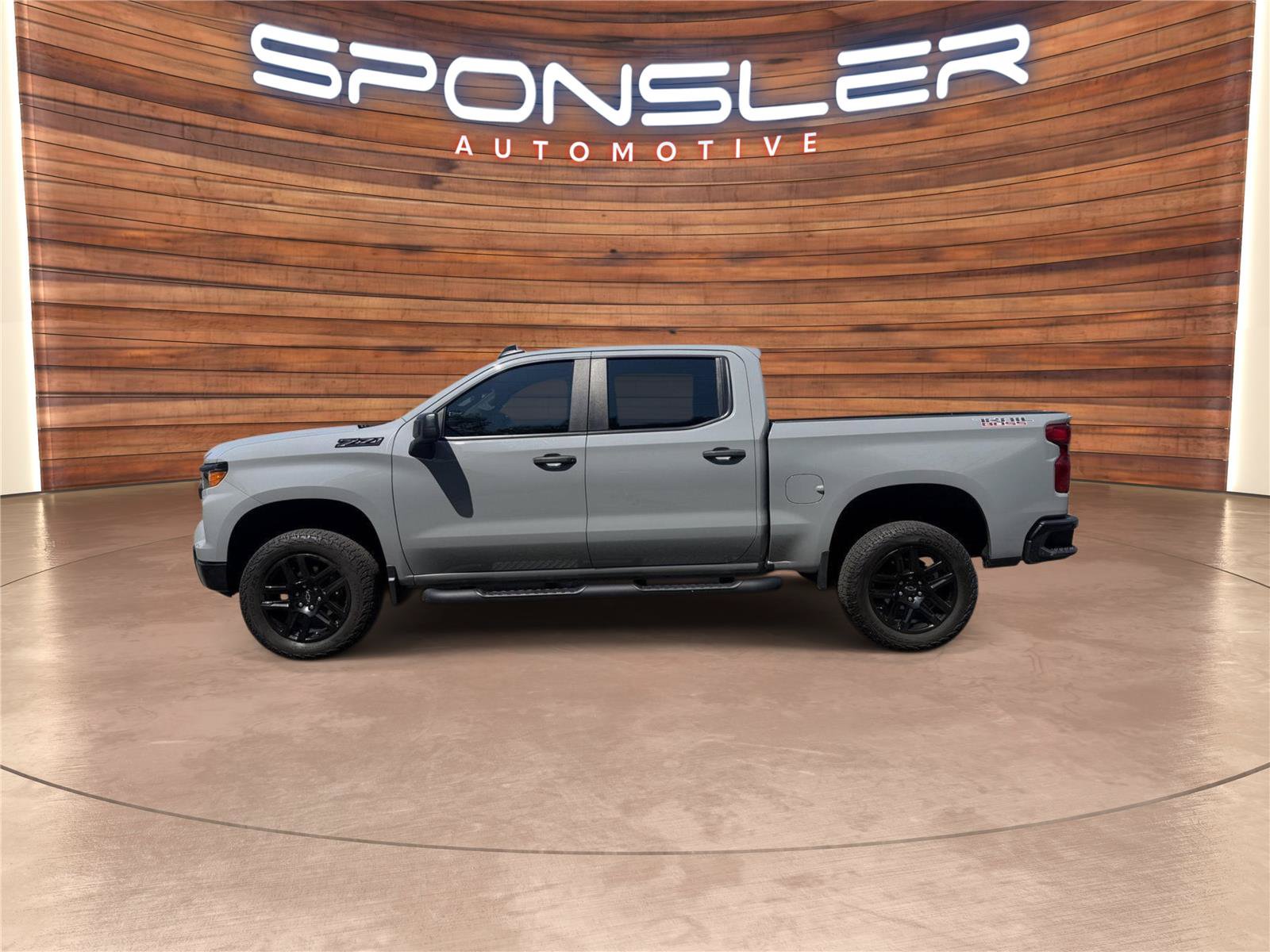 Used 2024 Chevrolet Silverado 1500 Custom Trail Boss w/ Turbomax Blackout Package AWD/4WD image 3