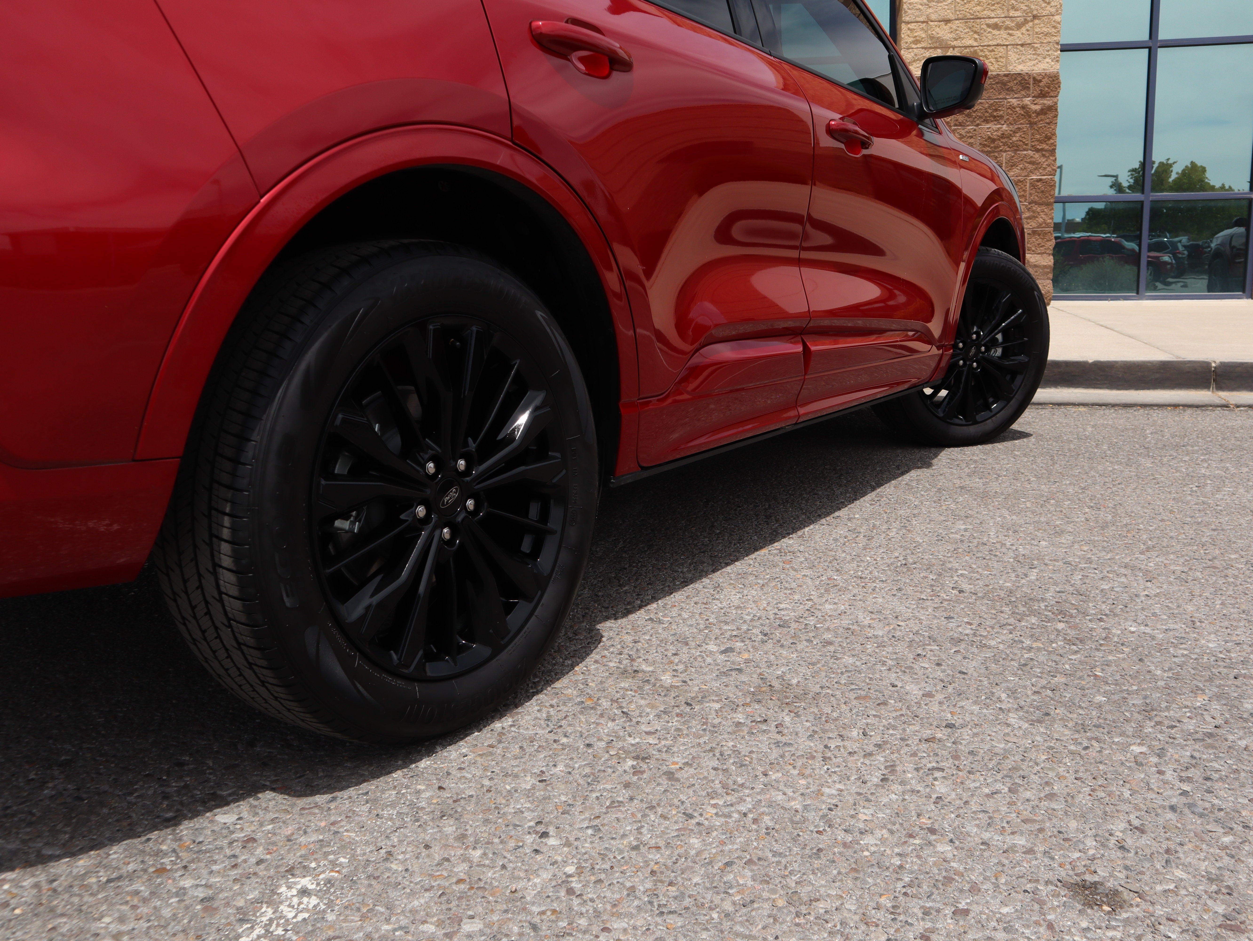 Certified 2025 Ford Escape ST-Line Elite w/ Premium Technology Package AWD/4WD image 11