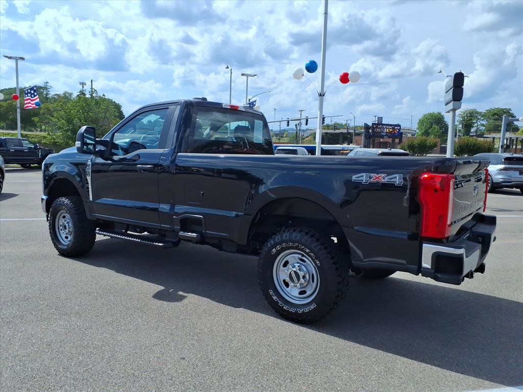 Certified 2024 Ford F250 XL w/ XL Off-Road Package AWD/4WD image 3