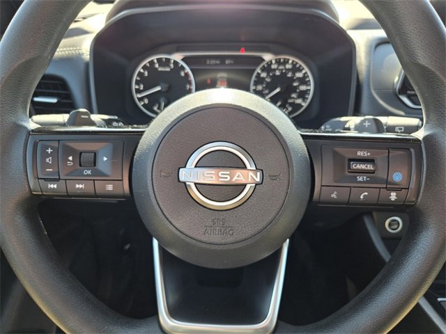 Used 2023 Nissan Rogue SV image 26