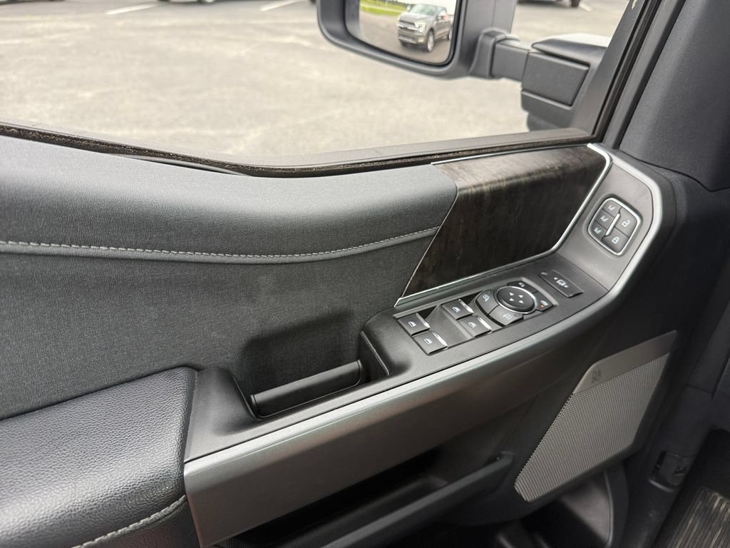 Certified 2026 Ford F250 Lariat AWD/4WD image 18