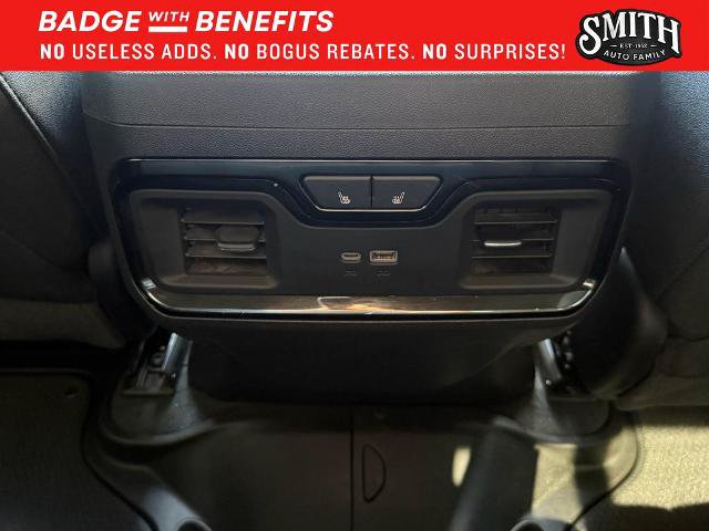 Used 2024 GMC Sierra 1500 AT4 w/ Technology Package AWD/4WD image 19
