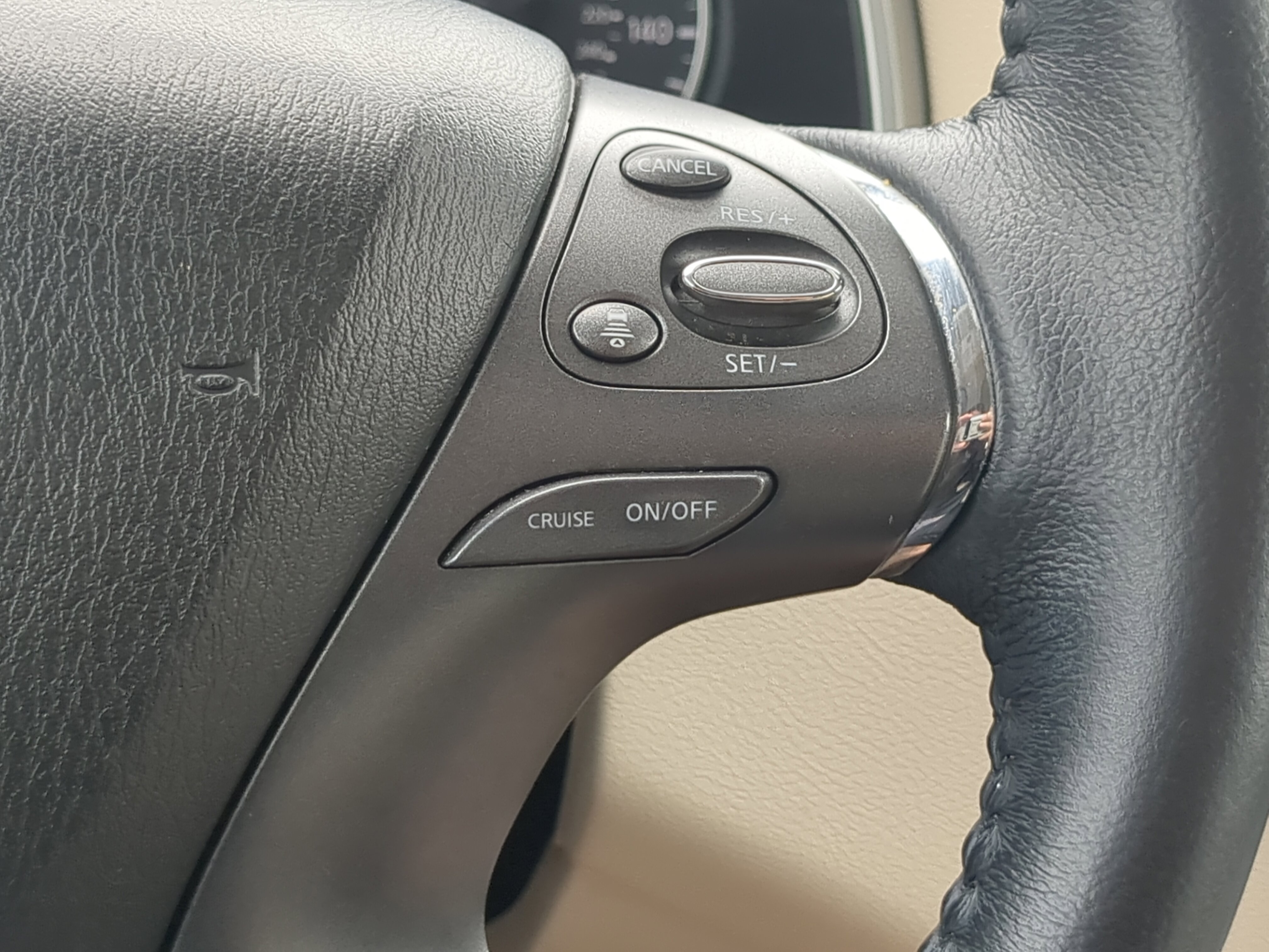 Used 2020 Nissan Murano SL w/ Moonroof Package FWD image 25