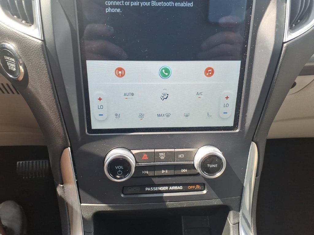 Certified 2023 Ford Edge Titanium AWD/4WD image 20
