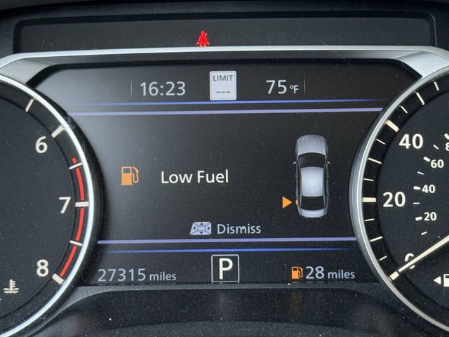 Used 2024 Nissan Altima 2.5 SL FWD image 13