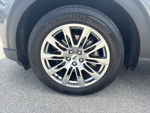 Certified 2025 Ford Explorer Platinum RWD image 37