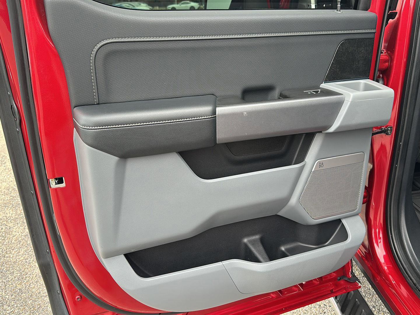 Certified 2022 Ford F150 XLT w/ Equipment Group 302A High image 90