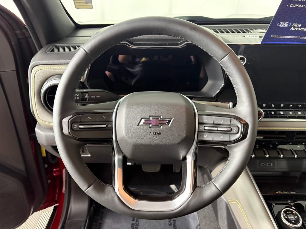 Used 2026 Chevrolet Colorado ZR2 w/ Technology Package image 15