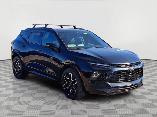 Used 2023 Chevrolet Blazer RS w/ Driver Confidence II Package AWD/4WD image 7