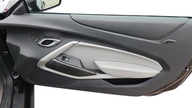 Used 2023 Chevrolet Camaro LT image 29