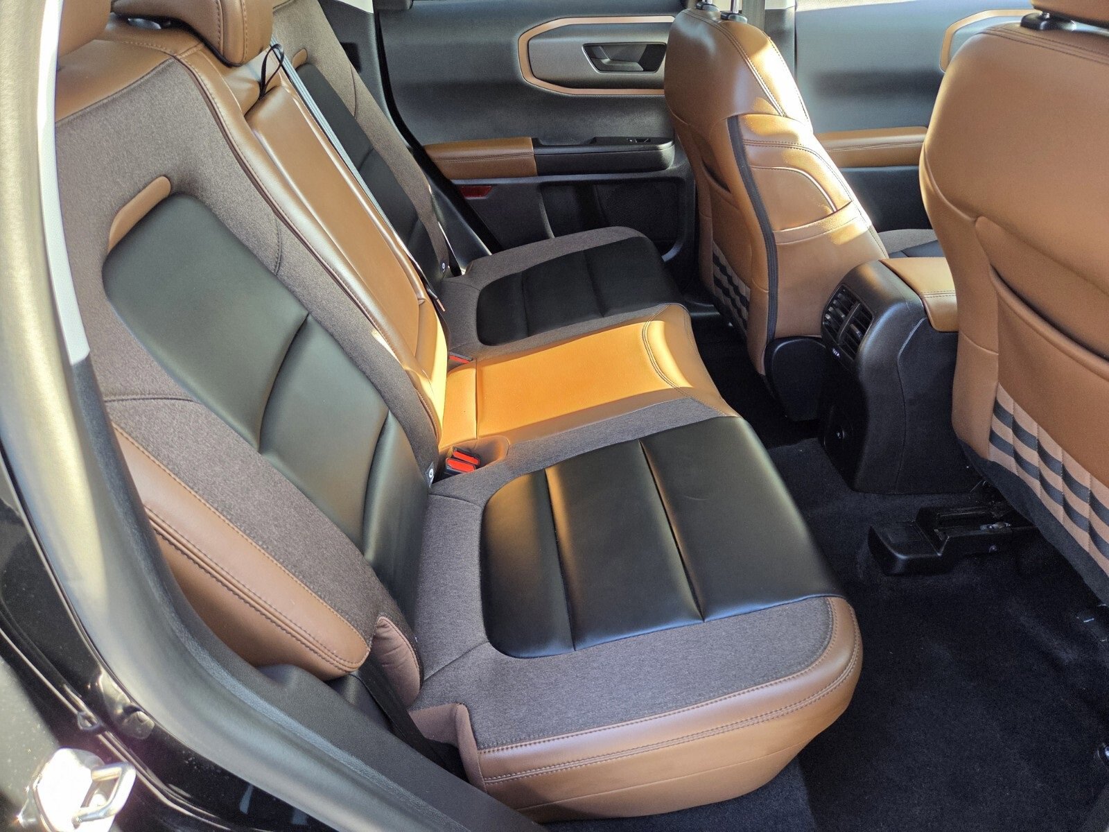 Certified 2025 Ford Bronco Sport Outer Banks w/ Outer Banks Tech Package+ image 14