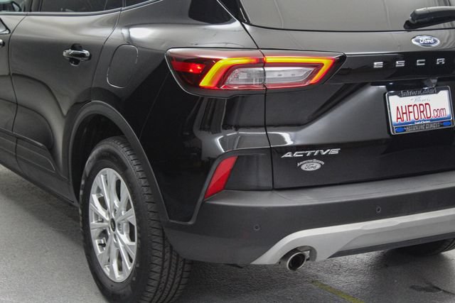 Certified 2024 Ford Escape Active w/ Tech Pack #1 AWD/4WD image 7