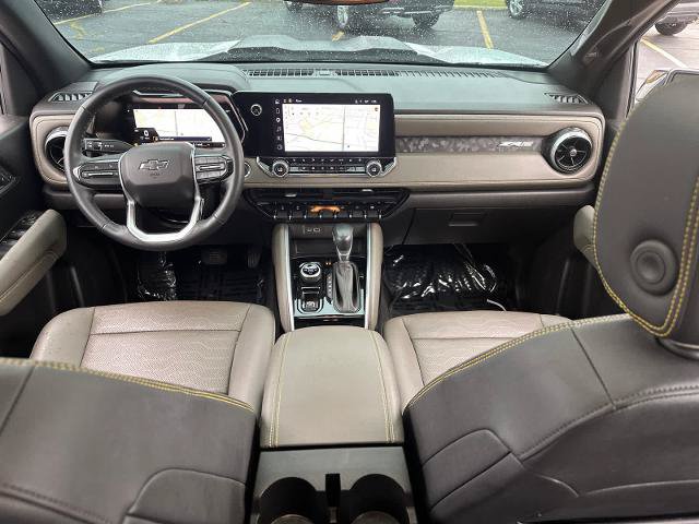 Used 2023 Chevrolet Colorado ZR2 w/ ZR2 Convenience Package III AWD/4WD image 15