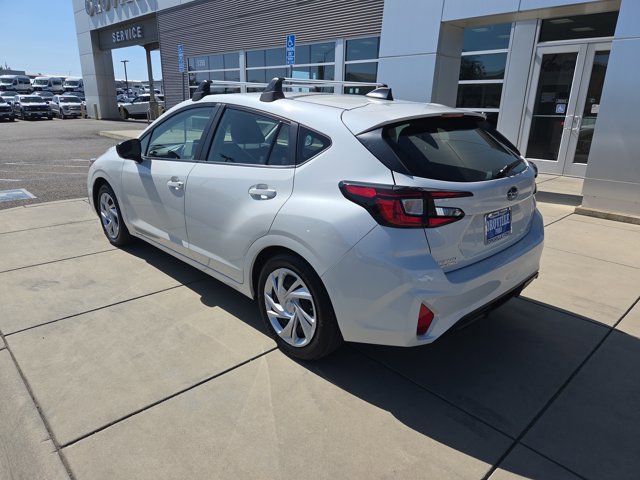 Used 2025 Subaru Impreza 2.0i image 3