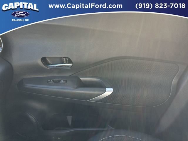 Used 2022 Nissan Kicks SV image 27