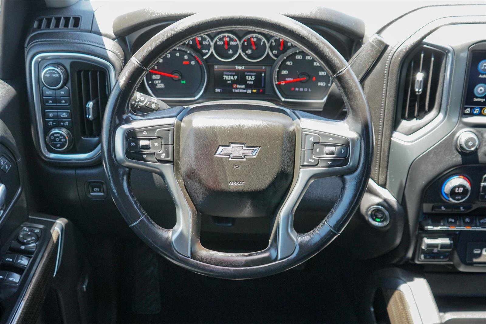 Used 2021 Chevrolet Silverado 1500 LT Trail Boss w/ Convenience Package II AWD/4WD image 25