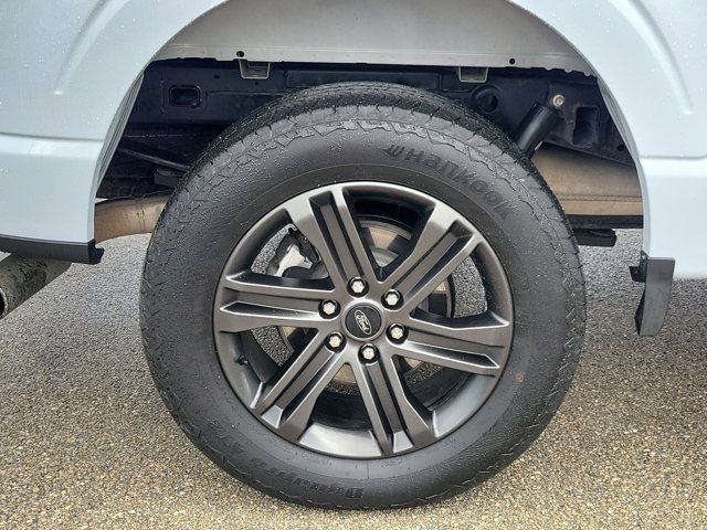 Certified 2022 Ford F150 XLT w/ Equipment Group 302A High image 10