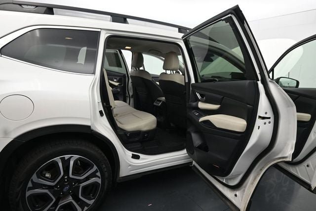 Used 2023 Subaru Ascent Limited AWD/4WD image 13