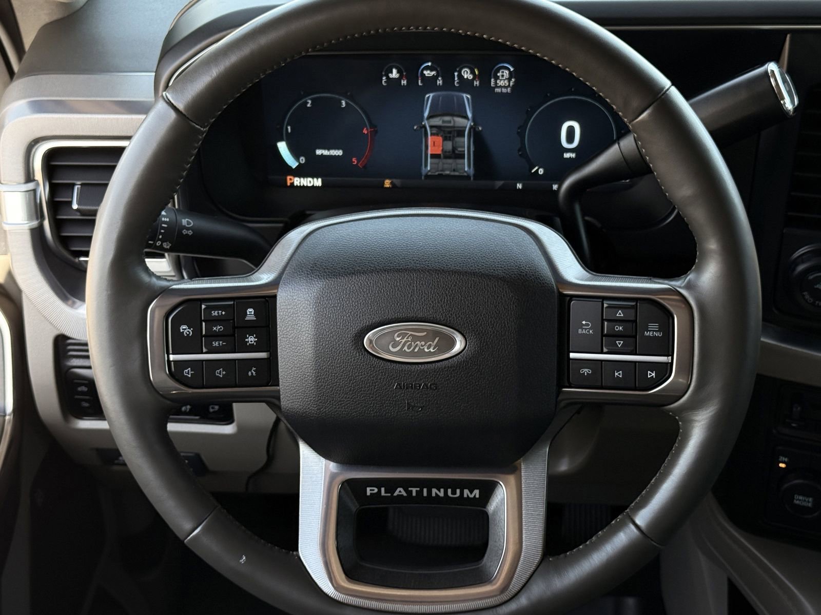 Certified 2025 Ford F350 Platinum w/ Platinum Plus Package image 13