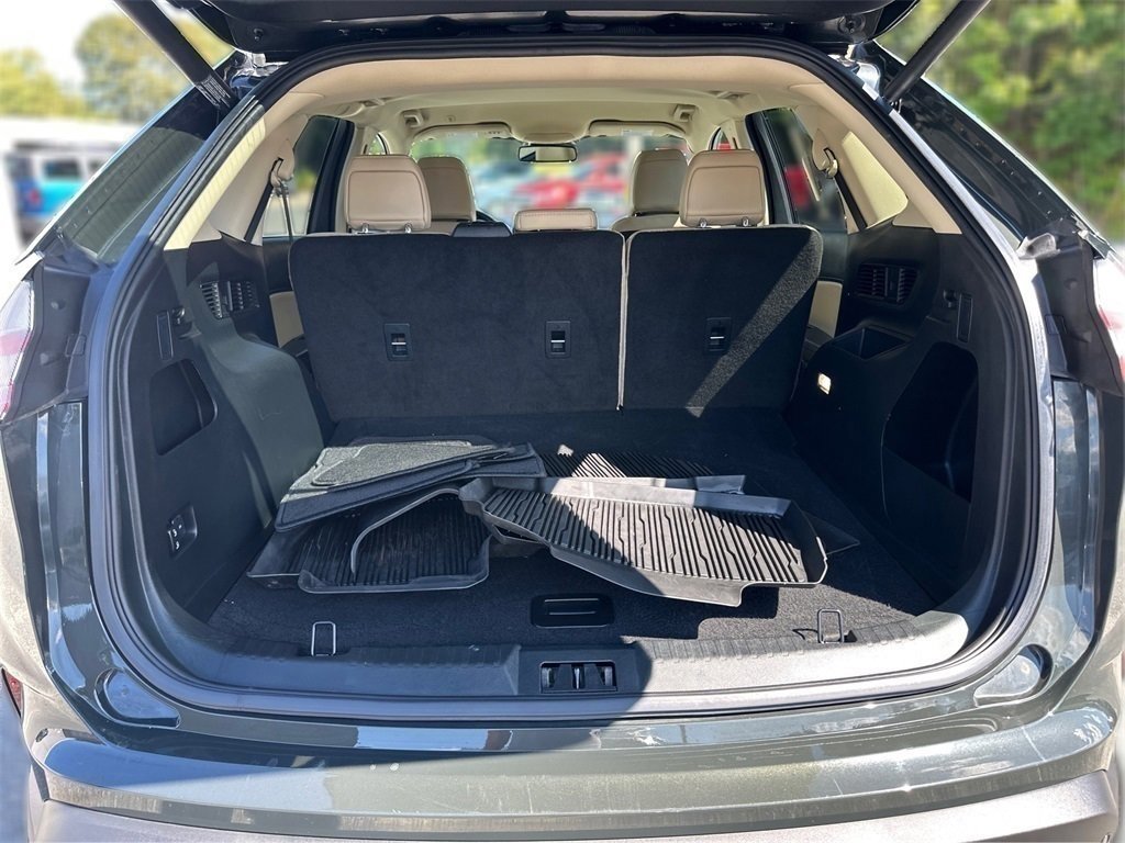 Certified 2022 Ford Edge SEL w/ Convenience Package image 12