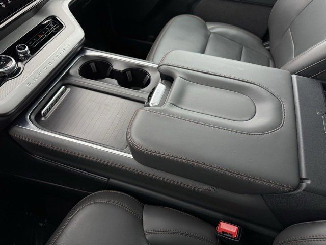 Certified 2025 Ford Expedition Max Active image 30