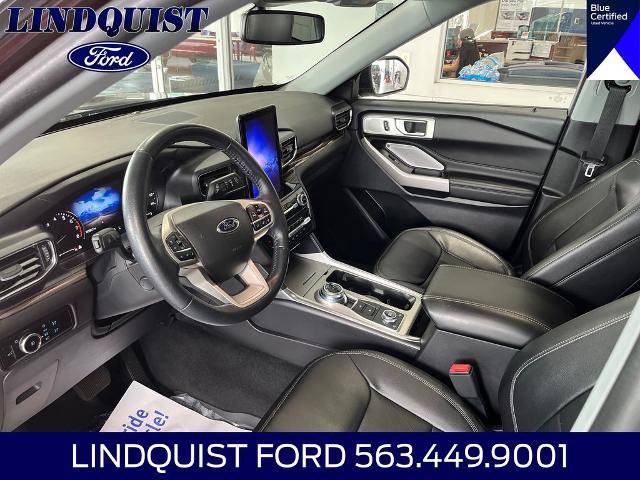 Certified 2023 Ford Explorer Limited w/ Limited Technology Package AWD/4WD image 9