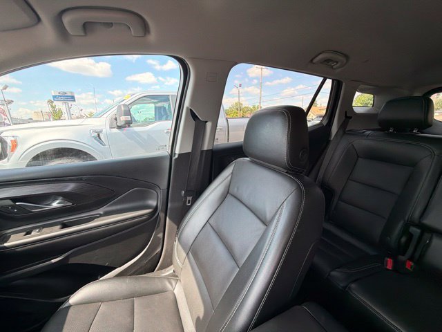Used 2024 GMC Terrain SLT AWD/4WD image 28