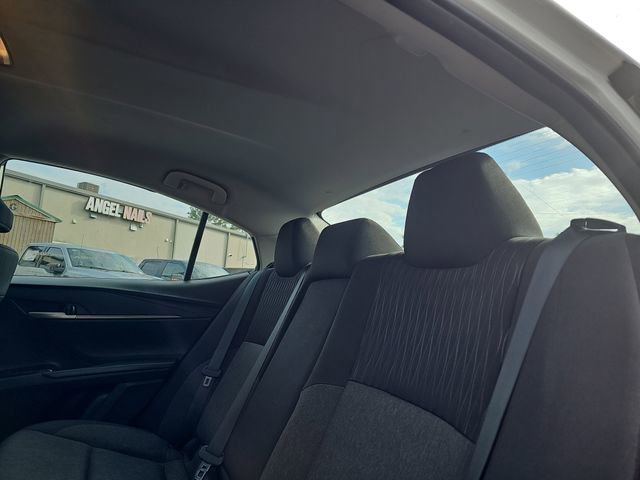 Used 2025 Toyota Camry LE FWD image 25