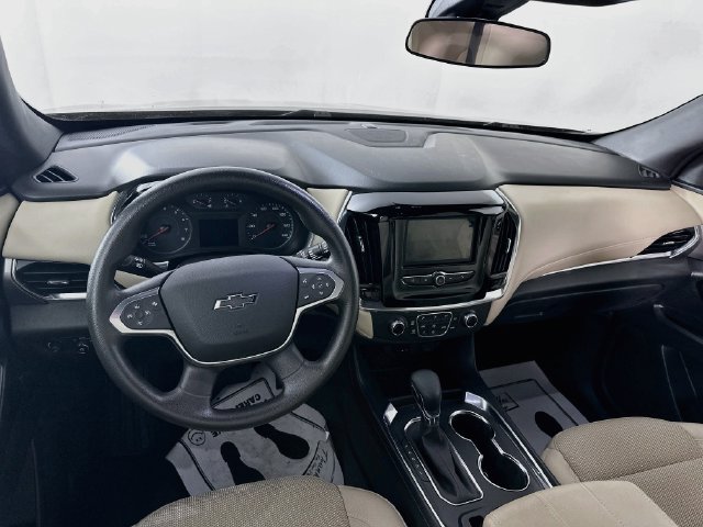 Used 2023 Chevrolet Traverse LS w/ Midnight/Sport Edition AWD/4WD image 28