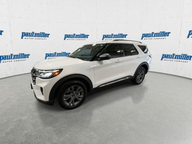 Certified 2025 Ford Explorer Active w/ Active Comfort Package AWD/4WD image 5