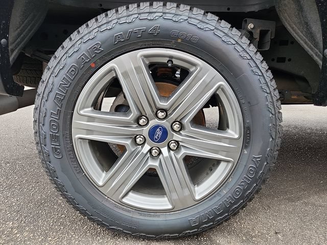 Certified 2019 Ford F150 XLT w/ Equipment Group 302A Luxury AWD/4WD image 8