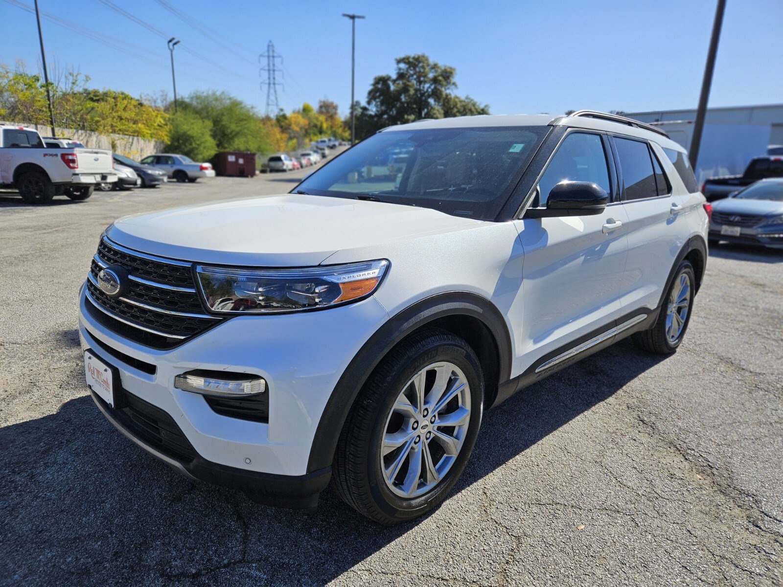 Certified 2023 Ford Explorer XLT w/ Equipment Group 202A image 8