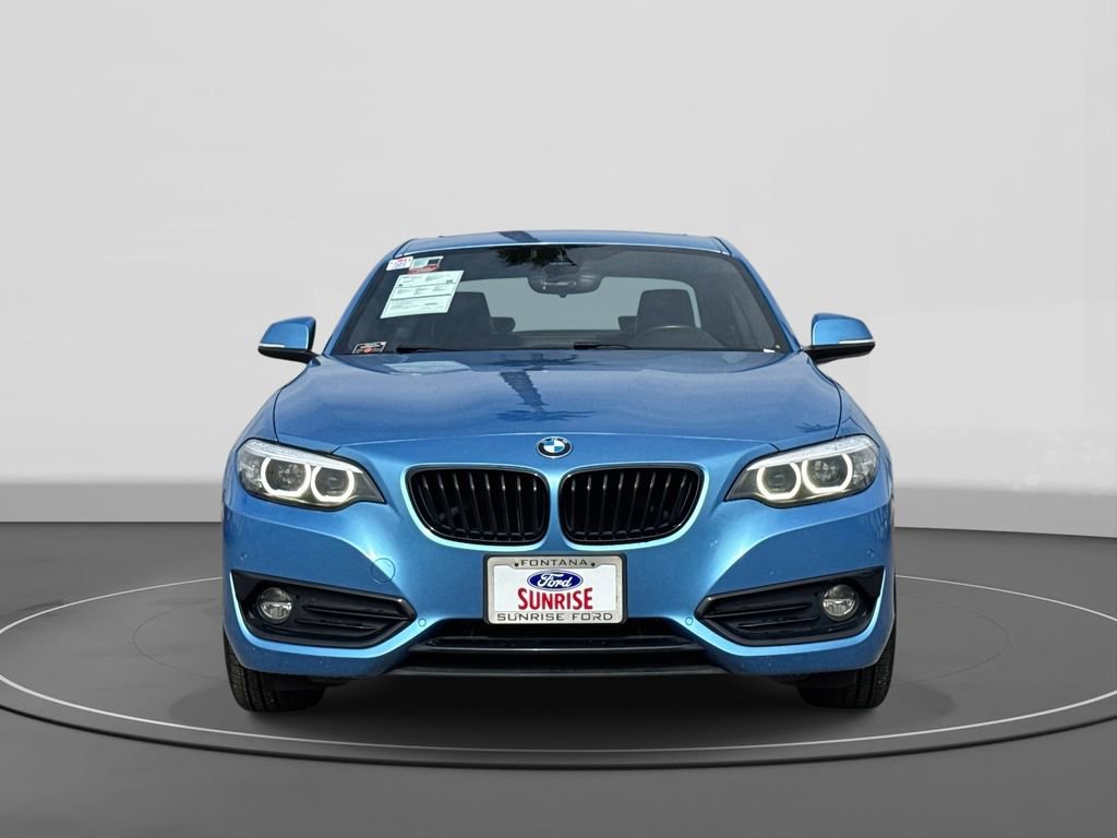 Used 2020 BMW 230i Coupe w/ Premium Package image 3