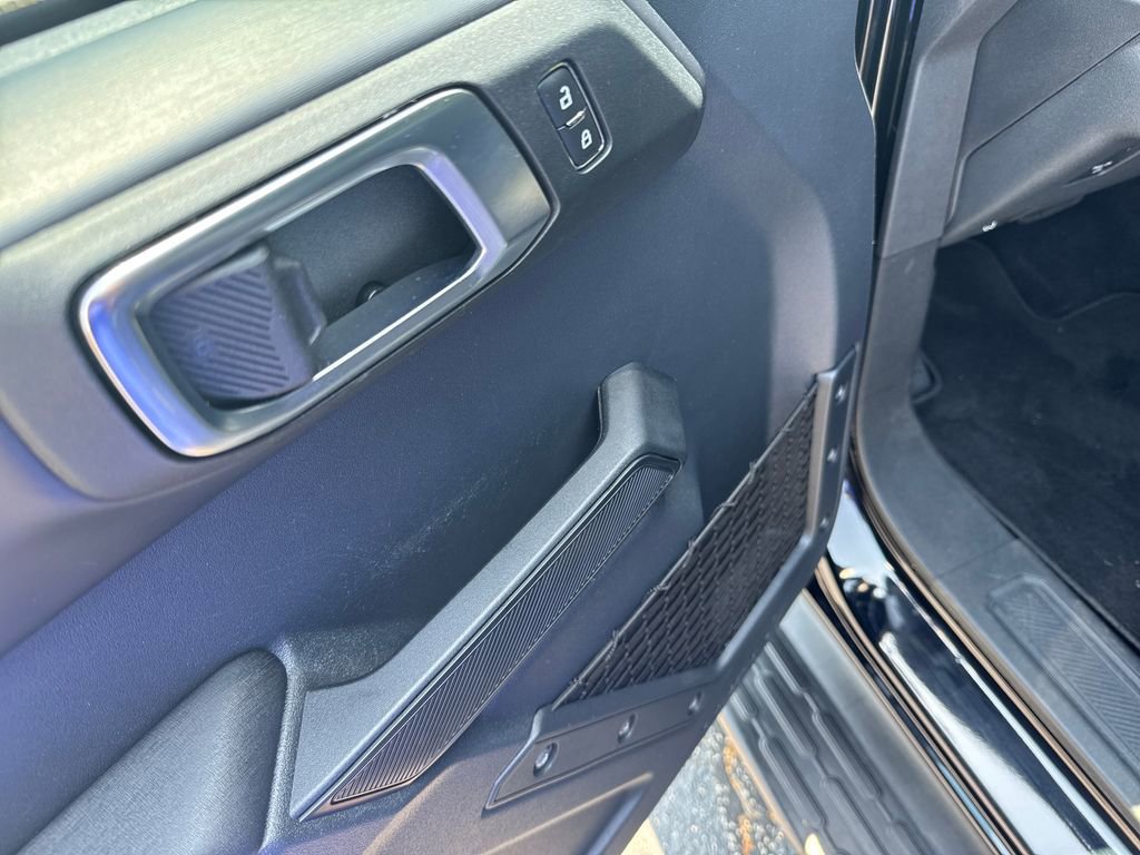 Certified 2025 Ford Bronco Outer Banks AWD/4WD image 13