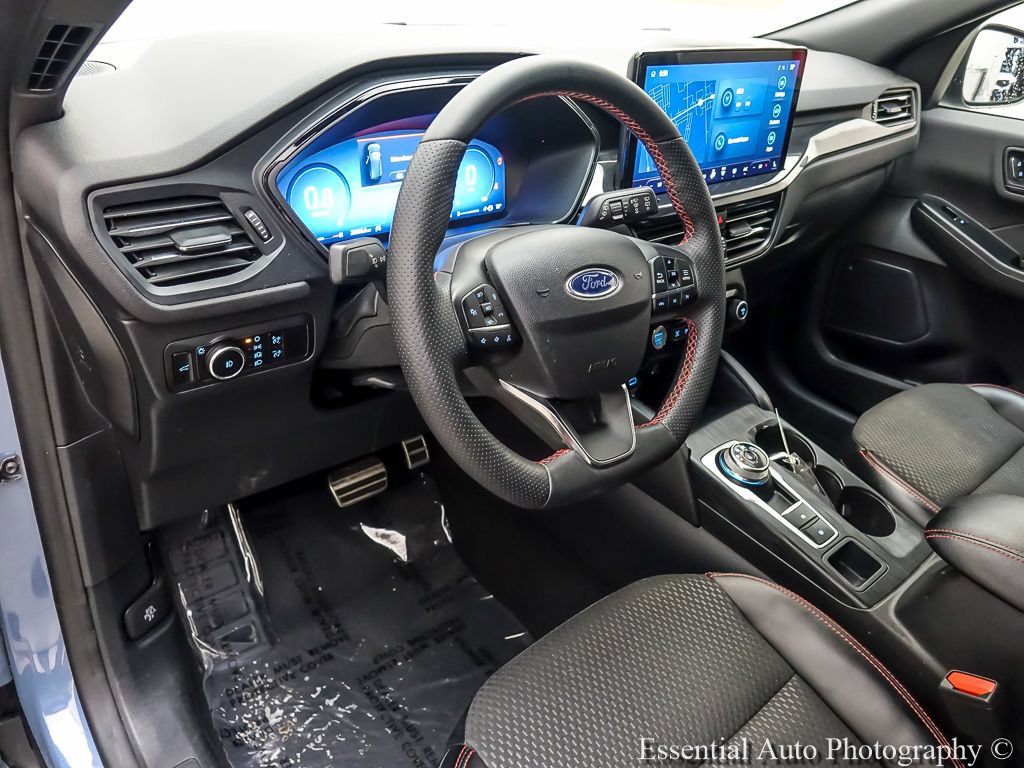 Certified 2023 Ford Escape ST-Line Elite AWD/4WD image 10