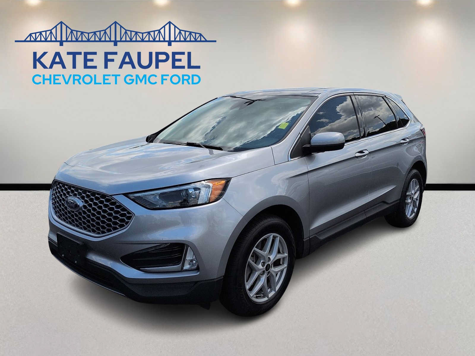 Certified 2023 Ford Edge SEL w/ Convenience Package AWD/4WD image 3