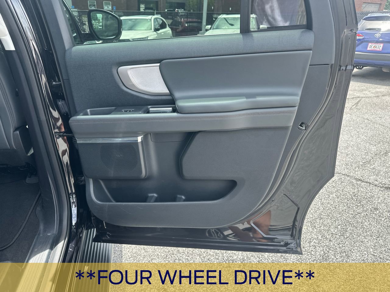 Certified 2025 Ford Expedition Max Active AWD/4WD image 18